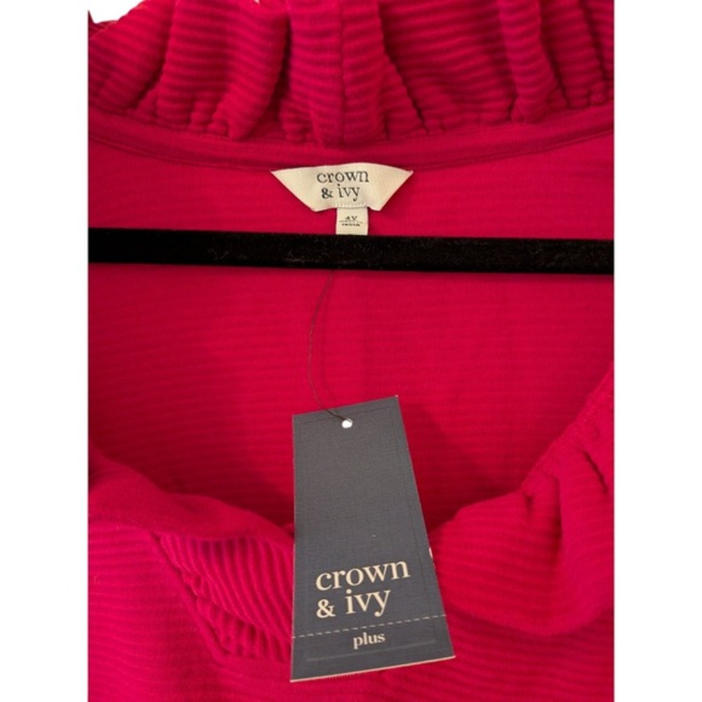 Crown & Ivy Womens 4X Pink Ribbed Ruffle Neck Sleeveless Blouse Plus Size NEW - Picture 2 of 4